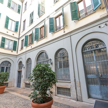 Luxury Apartment Near Duomo Italia 38 Milano Eksteriør billede