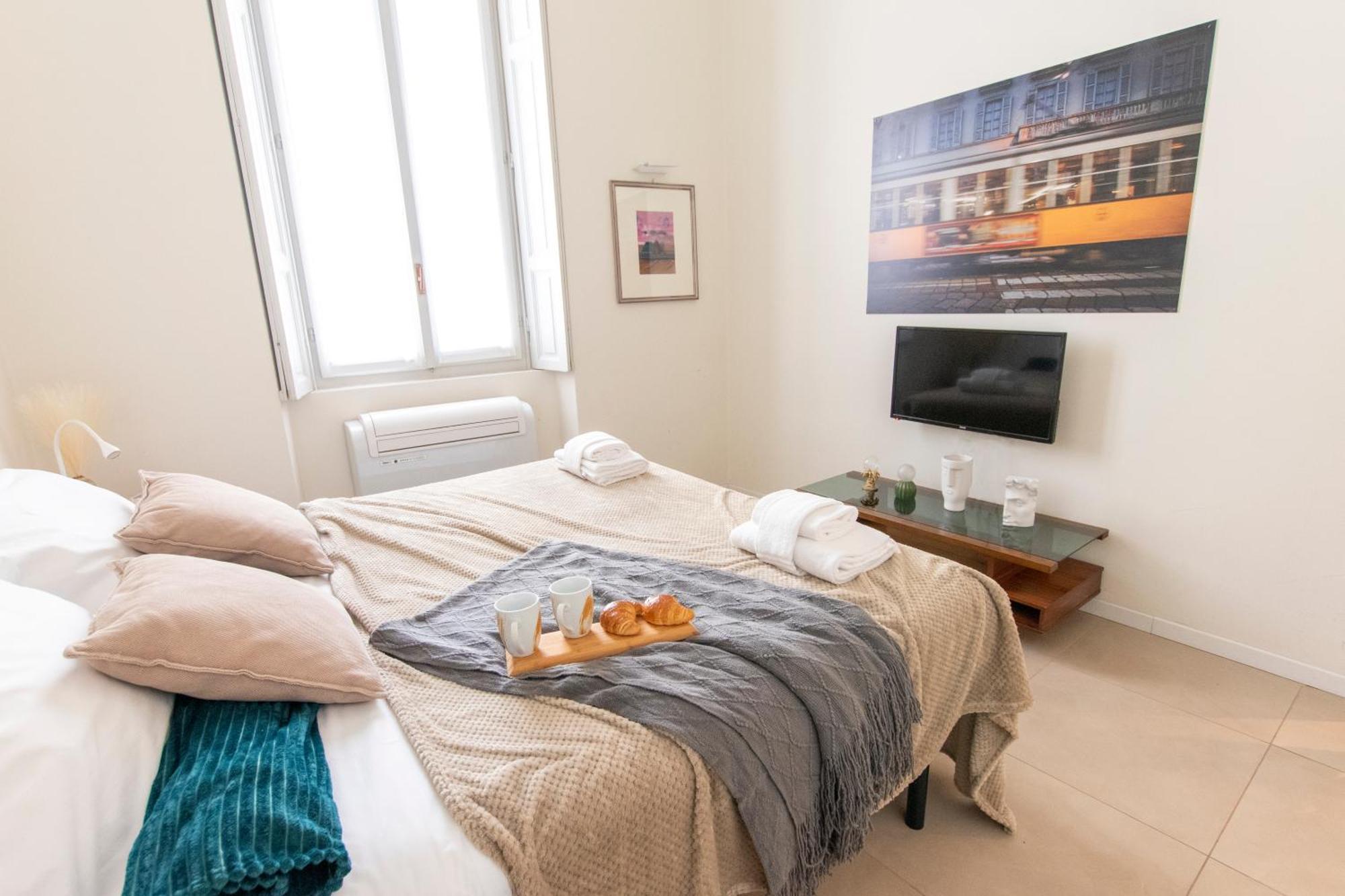 Luxury Apartment Near Duomo Italia 38 Milano Eksteriør billede