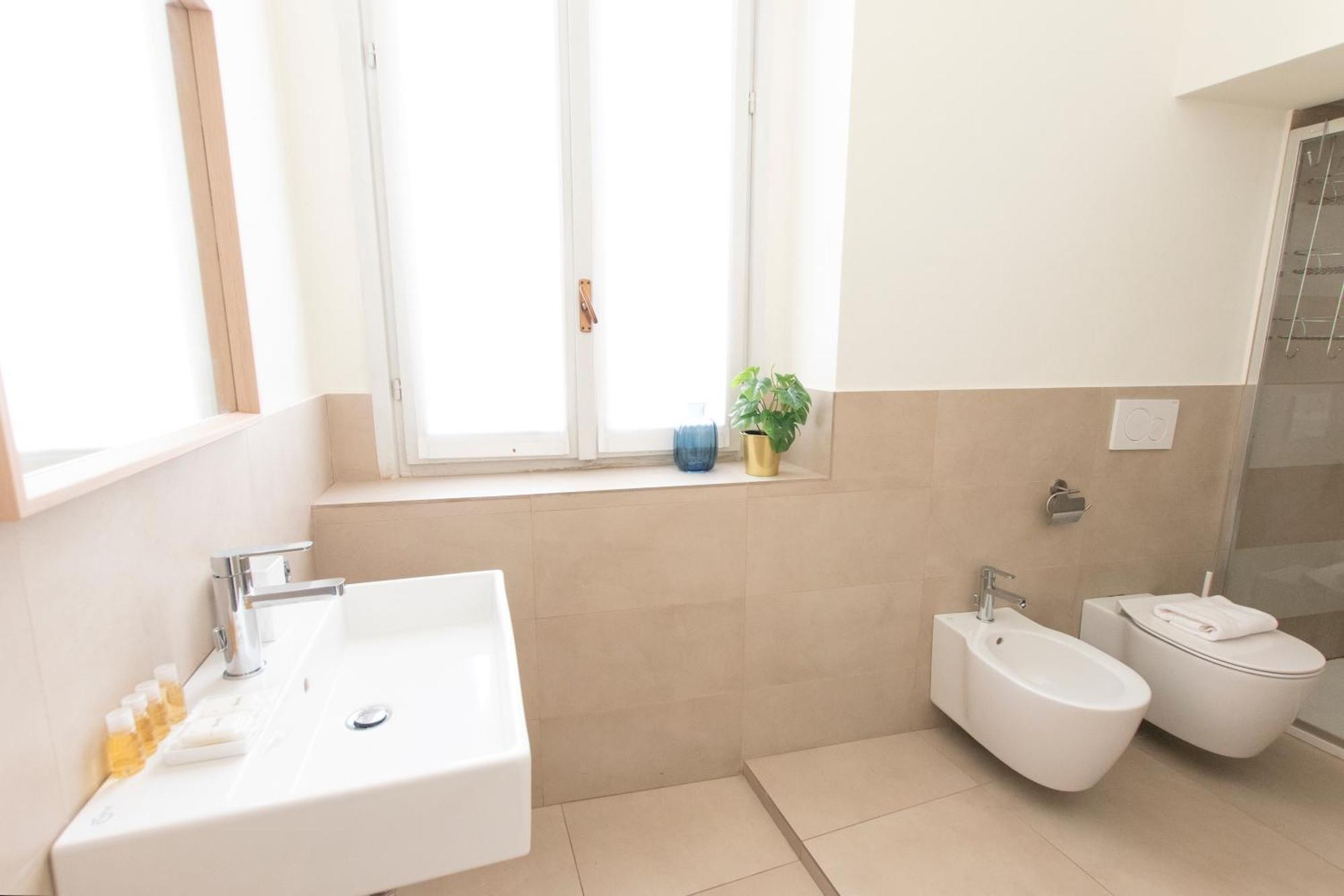 Luxury Apartment Near Duomo Italia 38 Milano Eksteriør billede